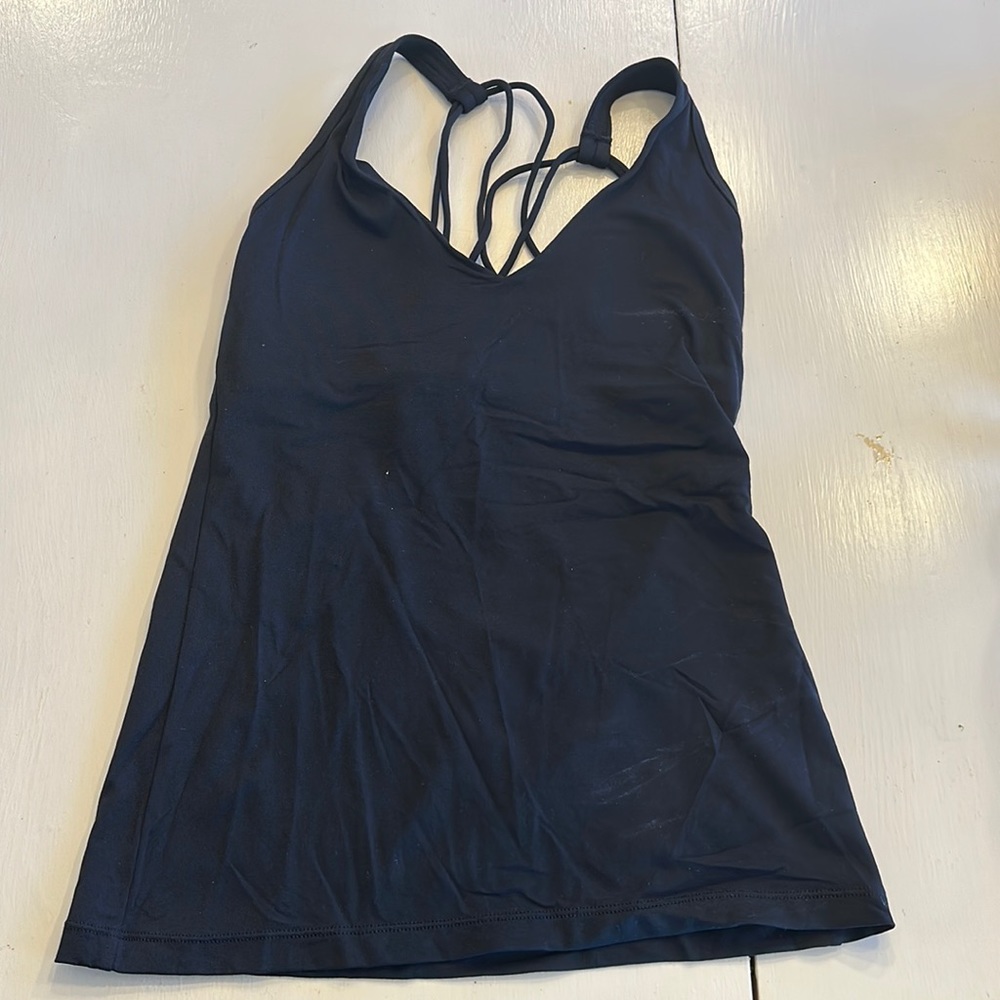 Cross back tank top by Lorna Jane